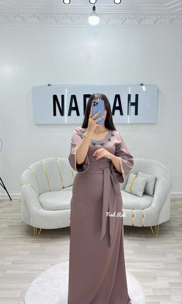 ROBE LAYAN