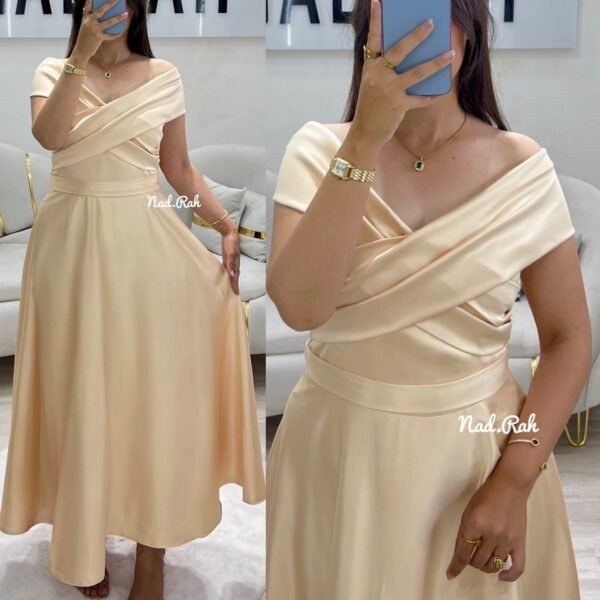 Alternative view of ROBE MIMY