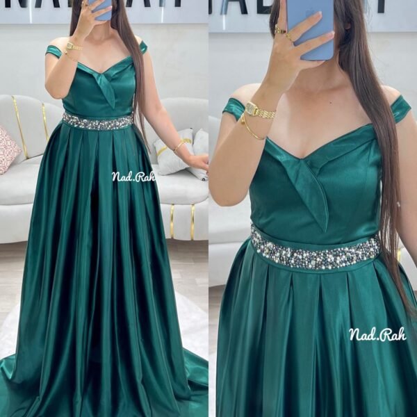 Alternative view of ROBE YOUMI