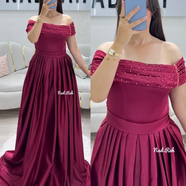 Alternative view of ROBE MILLINA