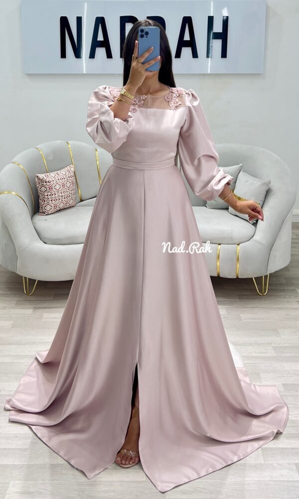 ROBE LILY