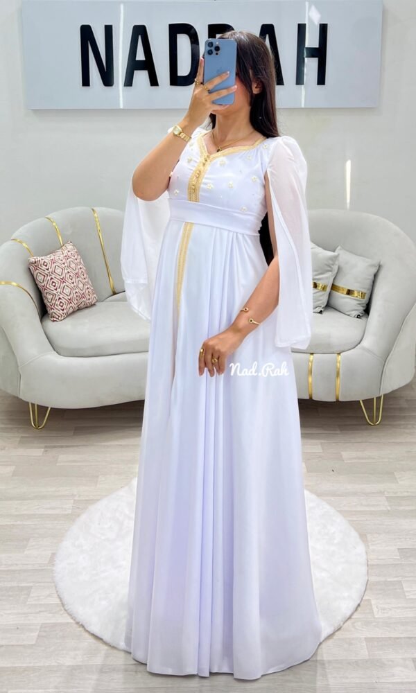 Alternative view of CAFTAN MOUNIA