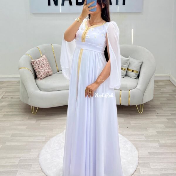 Alternative view of CAFTAN MOUNIA