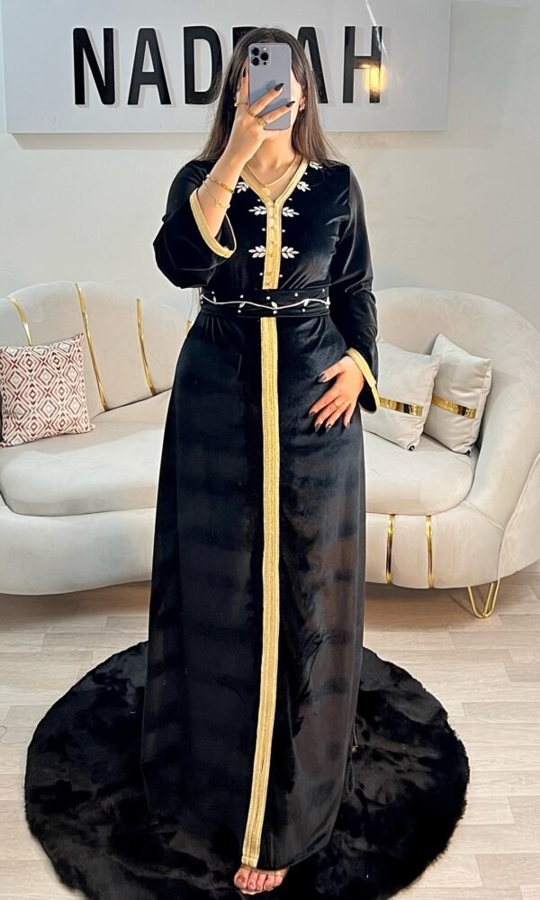 Alternative view of CAFTAN SHAM