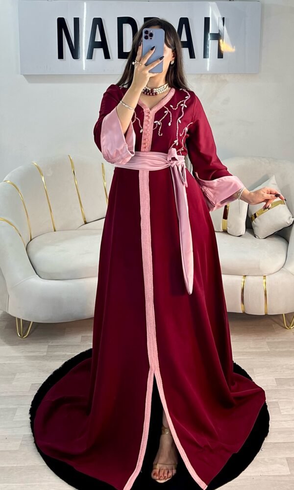 Alternative view of CAFTAN BAHIA