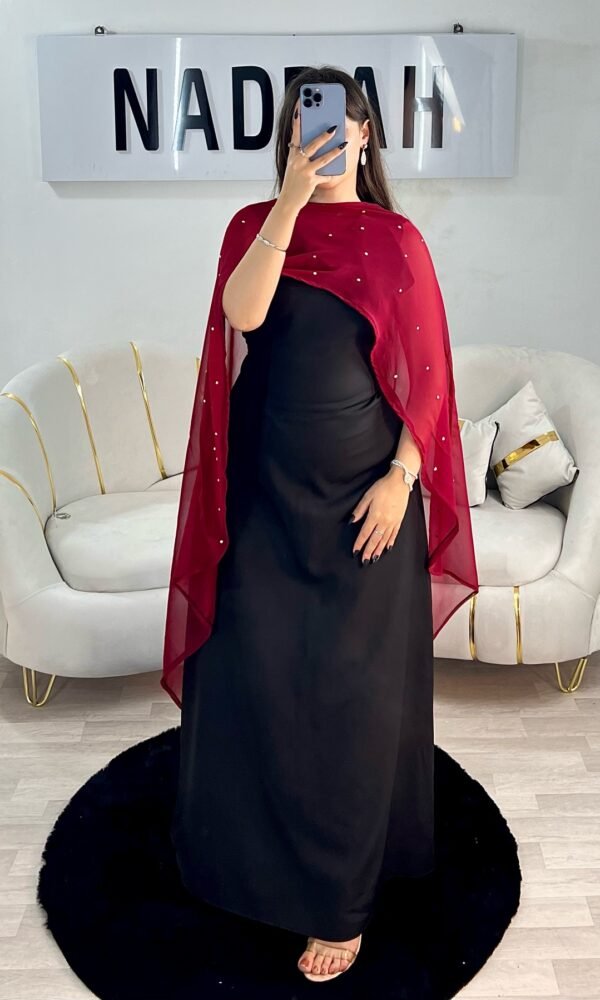 Alternative view of ROBE RAYA